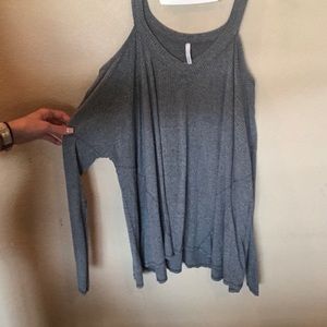 Long sleeve gray tank, shoulders cut out!